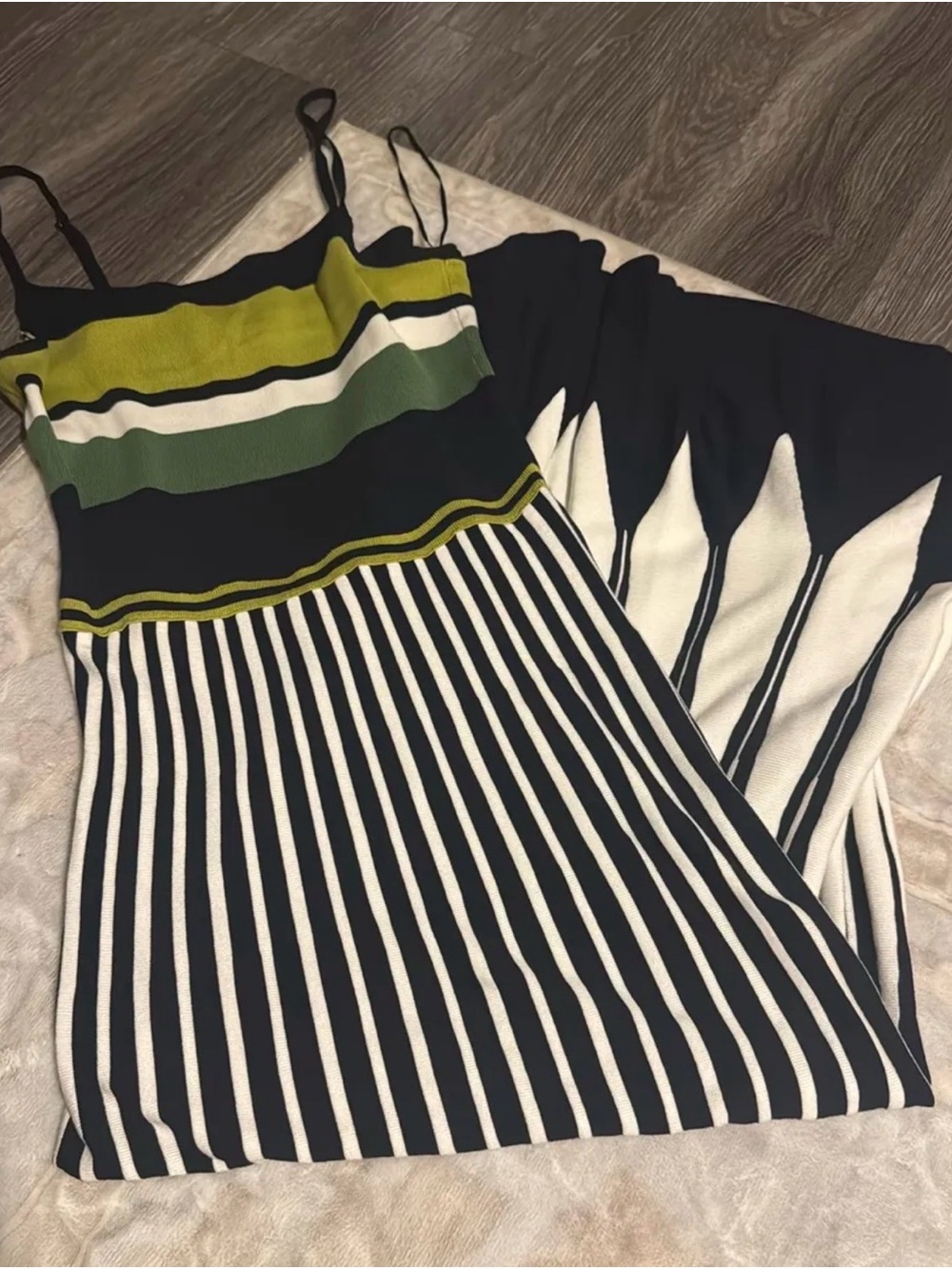 Maeve Olive, Black & White Striped Maxi Dress - Picture 4 of 4